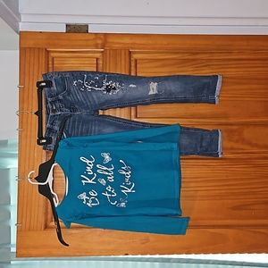 Size 7 jeans and long sleeve t-shirt